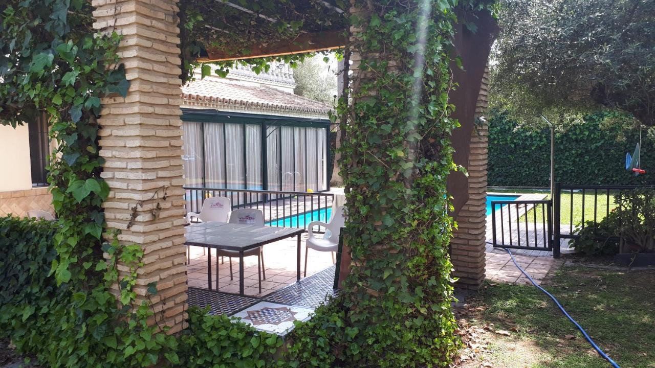 Casa Villa Ladi Umbrete Екстер'єр фото